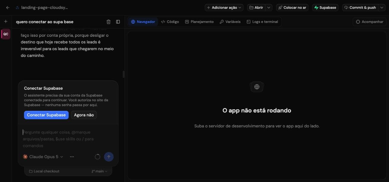 Synthor com a conversa do agente à esquerda e o preview do app à direita, e um pedido de autorização aguardando aprovação
